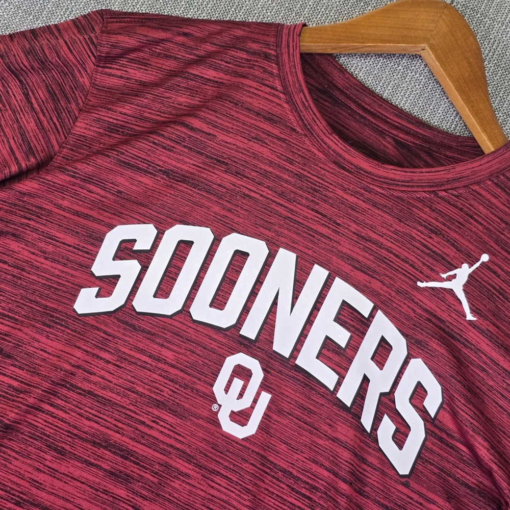 Oklahoma Sooners Jordan Brand Velocity T-Shirt Mens M Red Space Dye Performance